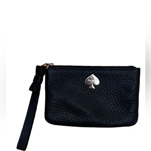 Kate spade leather wristlet , Black . Great condition